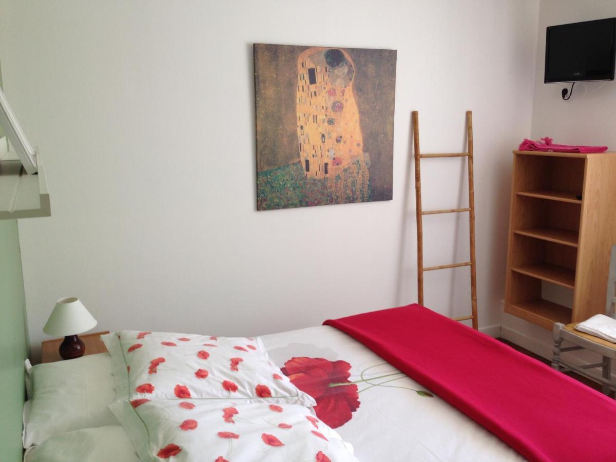 Auberge De La Roque La Roquette Zewnętrze zdjęcie